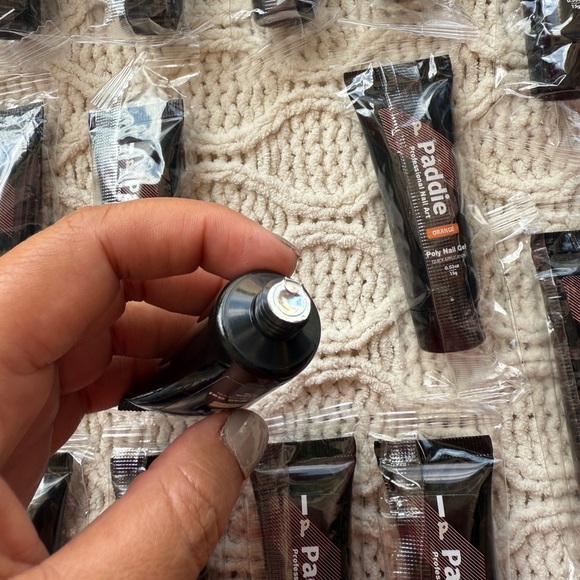 Lot of 20 Paddie Poly Nail Gel - Picture 3 of 3